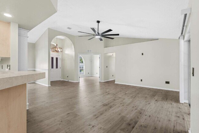 Building Photo - Beautiful 3-Bedroom Home with Private Setting & Open Floor Plan