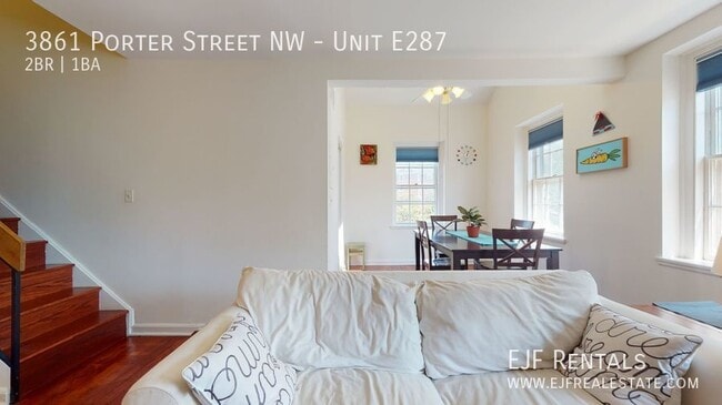Building Photo - 3861 Porter St NW