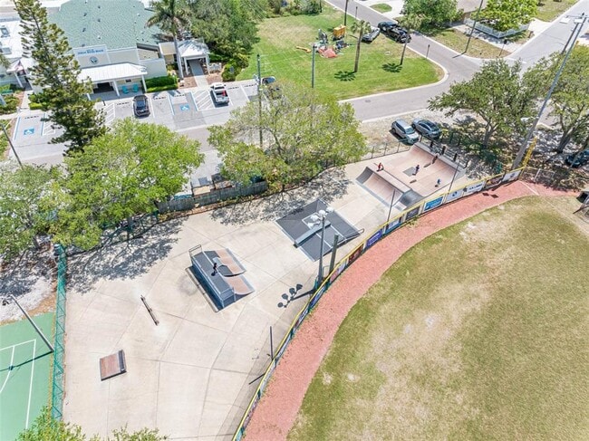 Building Photo - 2505 Bay Blvd