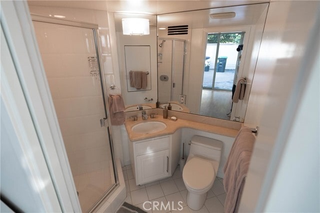 Building Photo - 558 Cliff Dr