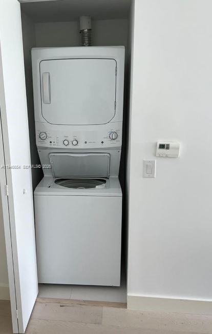 Building Photo - 501 NE 31st St