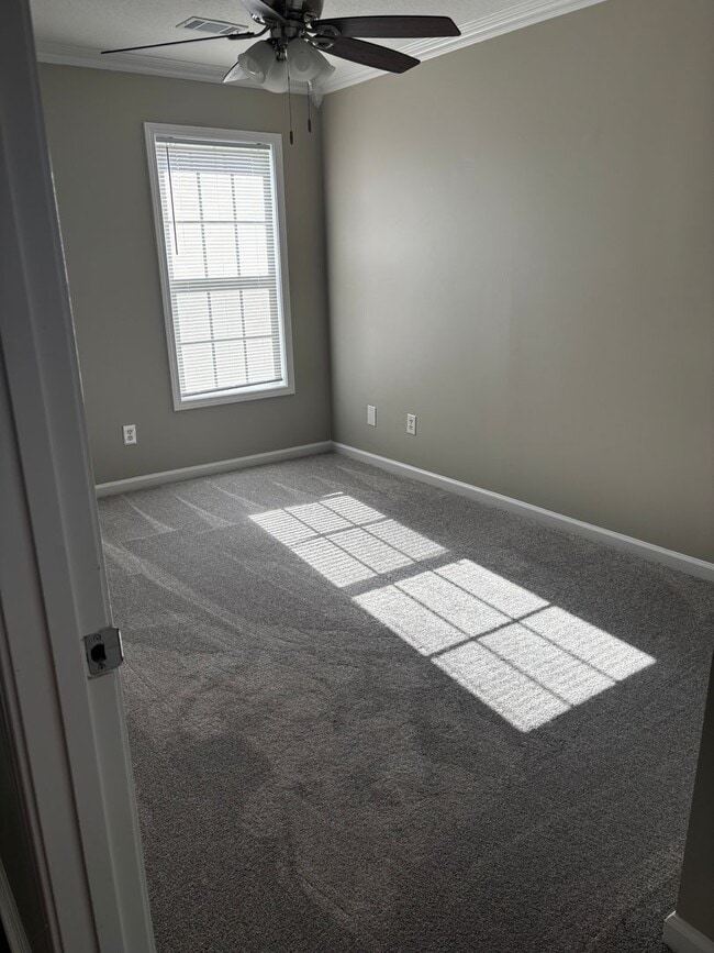 Building Photo - 3 Bedroom/ 2Bath located in Nettleton School District