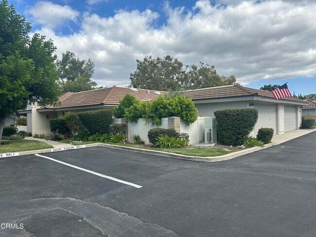 Building Photo - 2251 Portola Ln