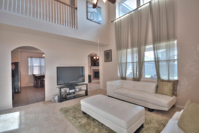 Building Photo - 14215 Merganser Dr