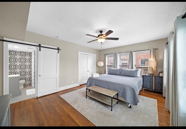 Building Photo - 1629 Castle Ct