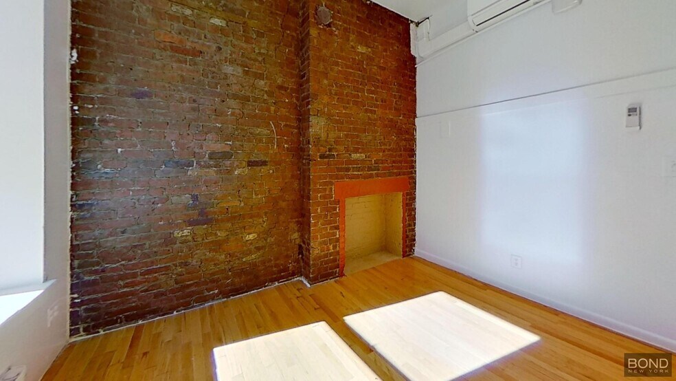 Building Photo - 168 Rivington St