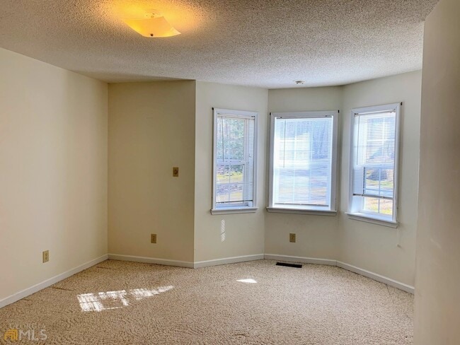 Building Photo - 363 Goose Creek Ln