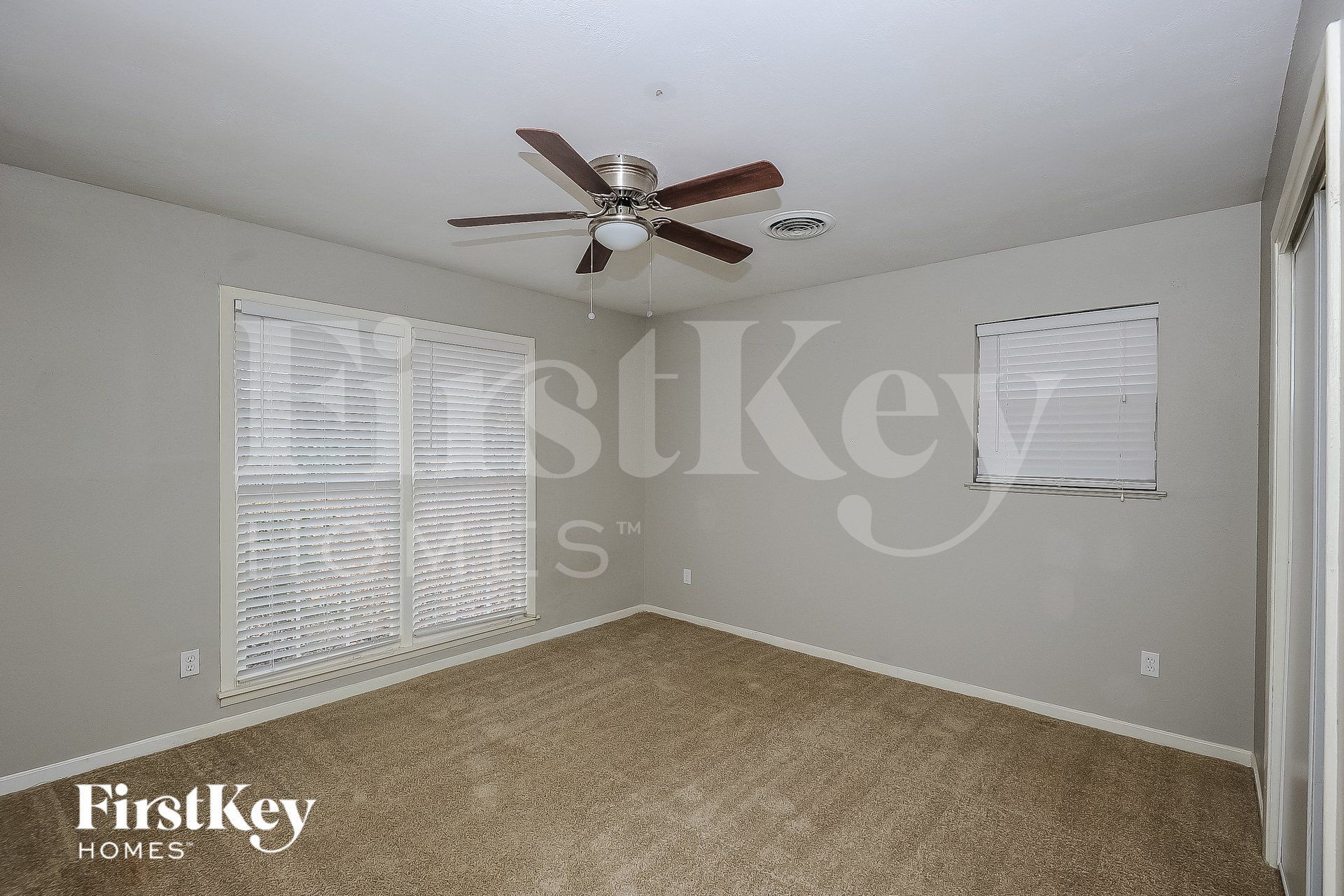 Building Photo - 3817 Wren Ave