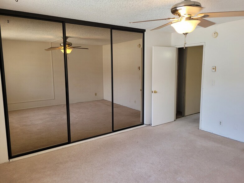 Building Photo - 3637 Glendon Ave
