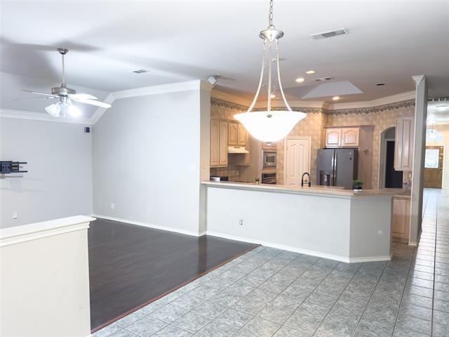 Building Photo - 3709 Alder Trail