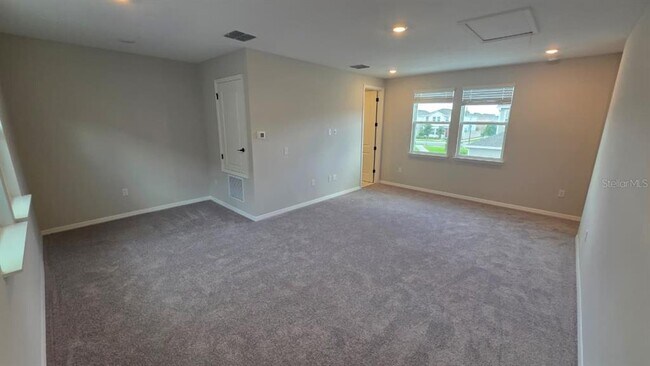 Building Photo - 14768 Field Daisy Dr