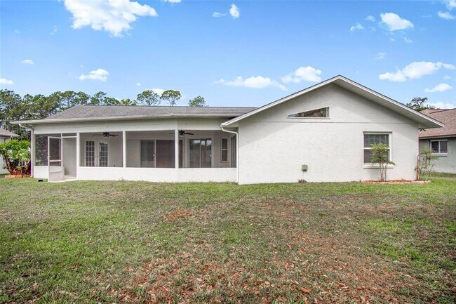 Building Photo - 231 Wellington Dr