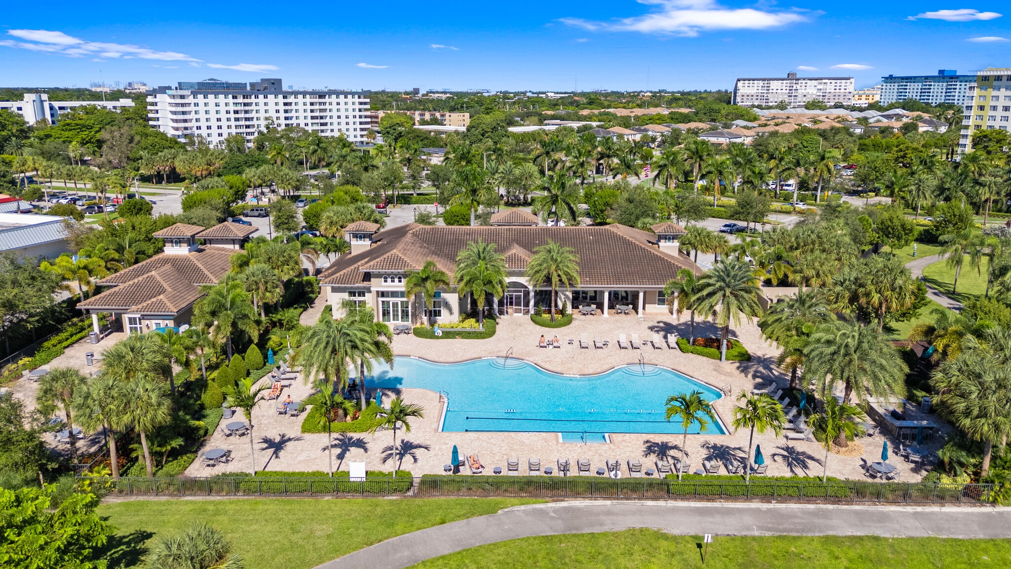 Building Photo - 4022 Large Leaf Ln