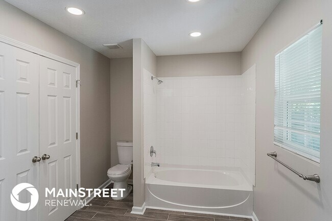 Building Photo - 200 Dodd St