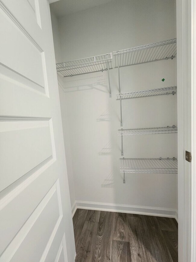 Building Photo - New 3/2 with fenced yard in Foley