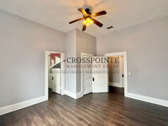 Building Photo - Dobbs 618, 620, 622