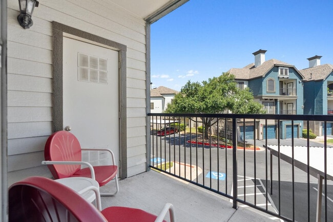 Building Photo - 12100 Metric Blvd