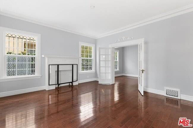 Building Photo - 6366 W 6th St