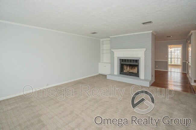 Building Photo - 6616 E Aberdeen Dr