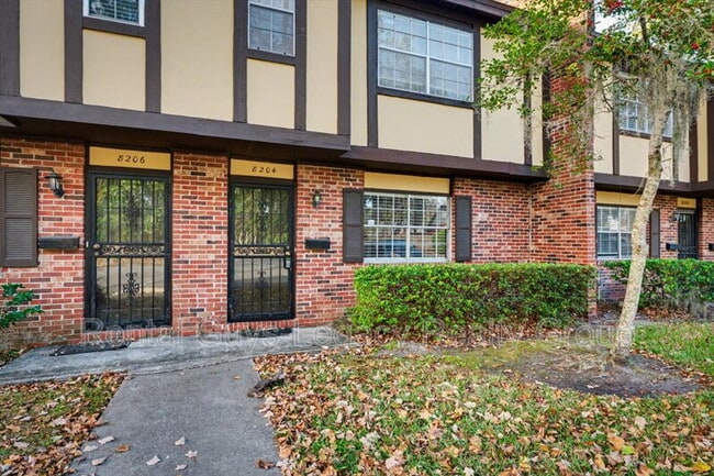 Building Photo - 8204 Oxford Forest Dr