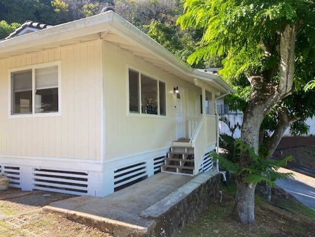 Building Photo - 45-202 A Kokokahi Place