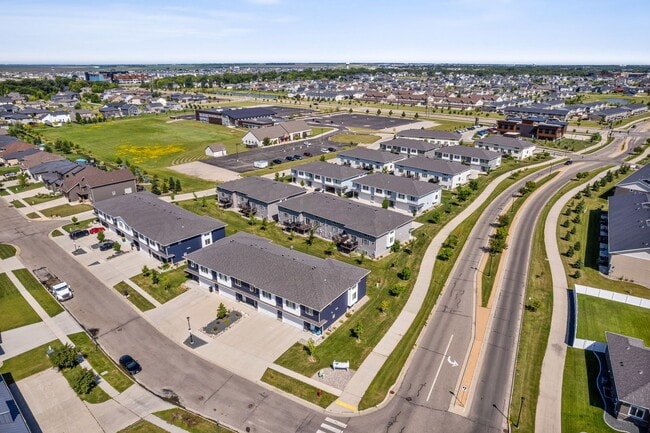 Building Photo - 3365 Pr Hts Wy