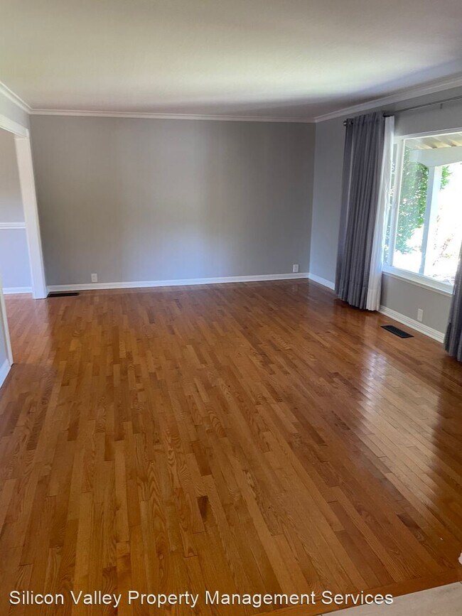 Building Photo - 5 br, 3 bath House - 955 Marlinton Ct