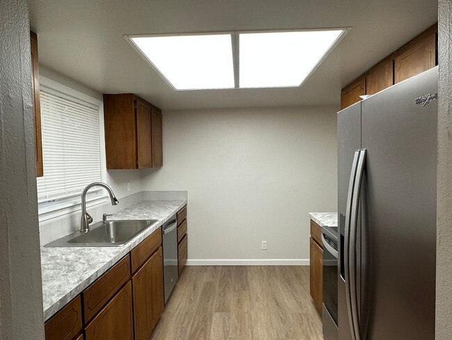 Building Photo - Your Newly Updated 3 Bed, 1 Bath Move-In Ready Home!