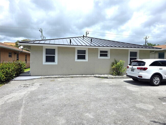 Building Photo - 2309 Liberty St