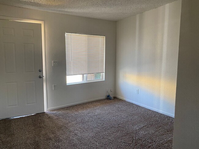 Building Photo - happyvalley5410