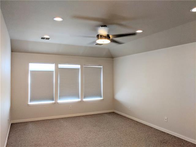 Building Photo - 10321 Cochron Dr