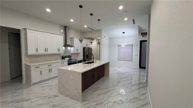 Building Photo - 3614 65th St W