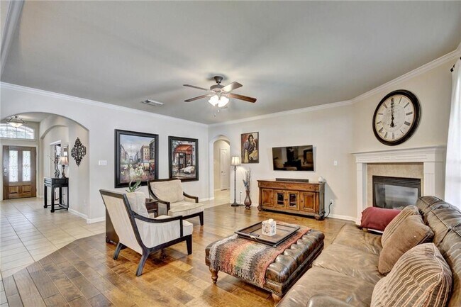 Building Photo - 2830 Stonecreek Pl
