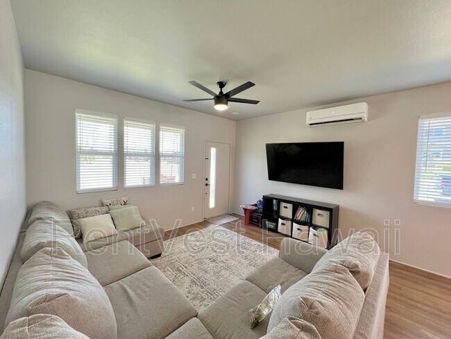 Building Photo - 911292-1292 Likolehua Loop