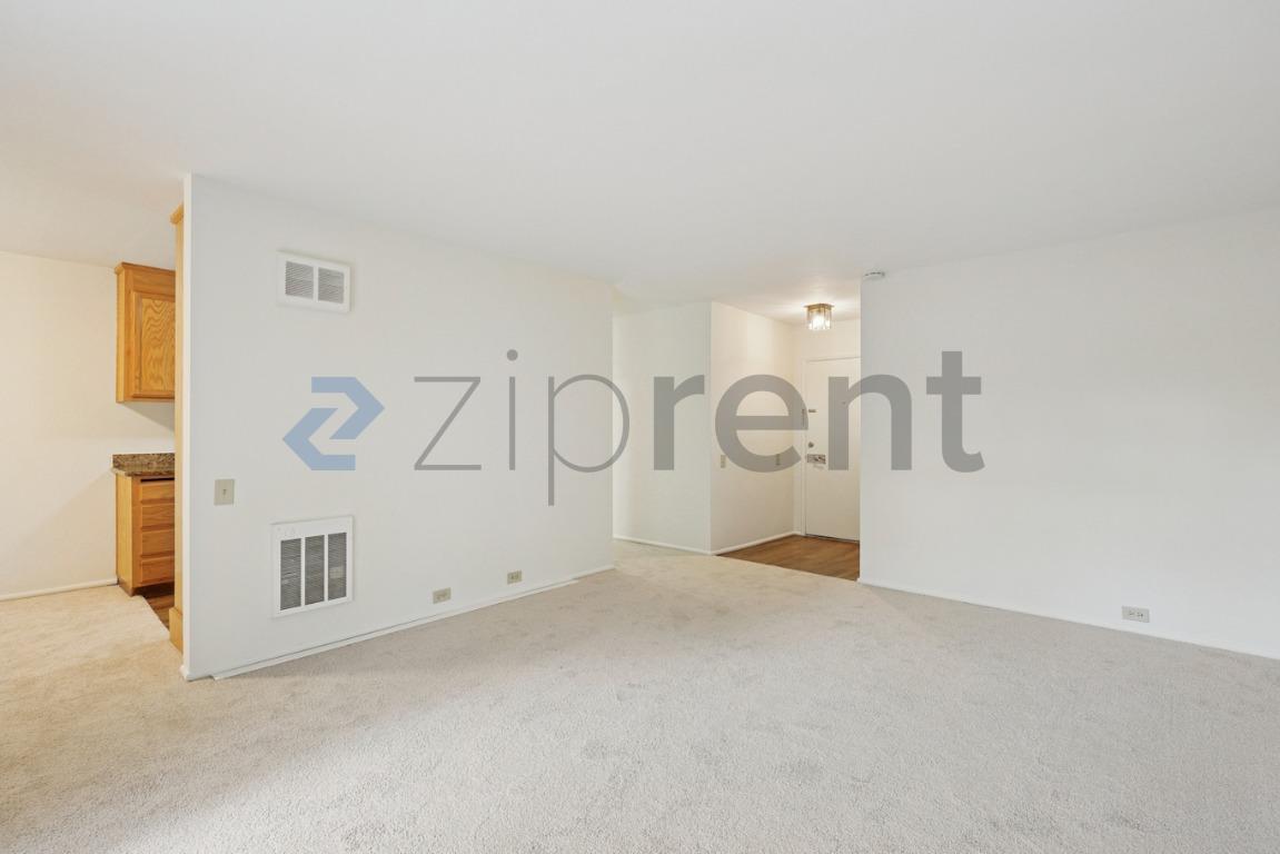 Building Photo - 365 Perkins St