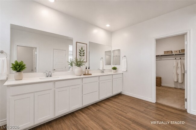 Building Photo - 1611 Dire Wolf Ave