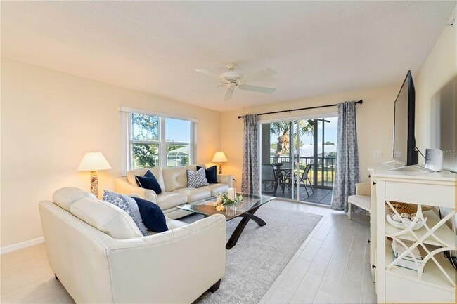 Building Photo - 9300 Clubside Cir