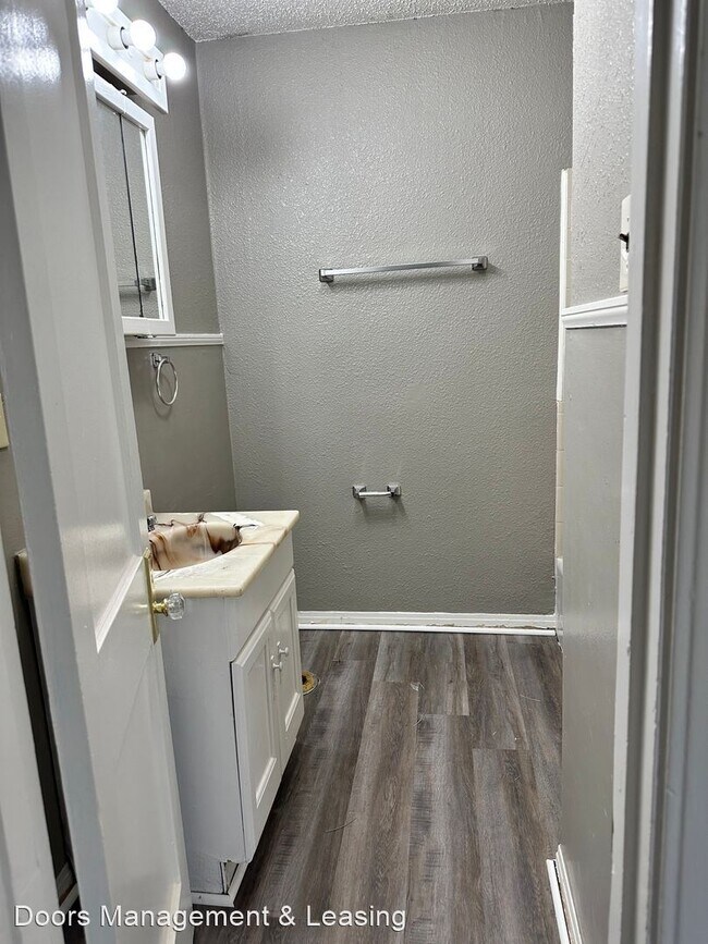Building Photo - 2 br, 1 bath House - 3116 30th Street
