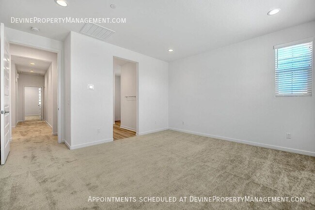 Building Photo - 7030 Aloe Ln