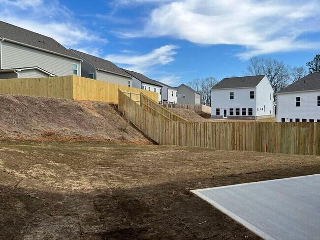 Building Photo - 5144 Aylesbury Ct