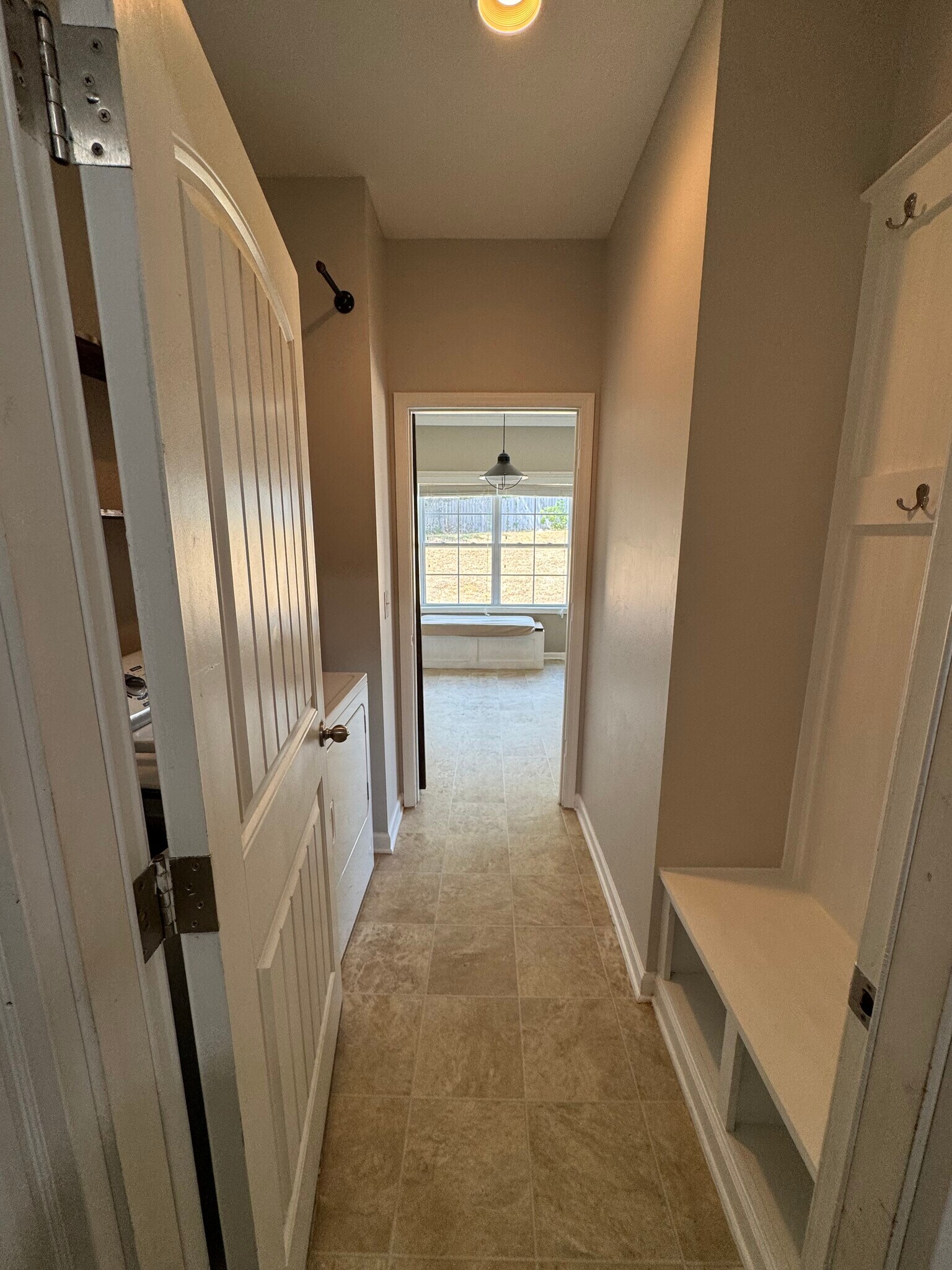 Building Photo - 440 Colony Lakes Dr