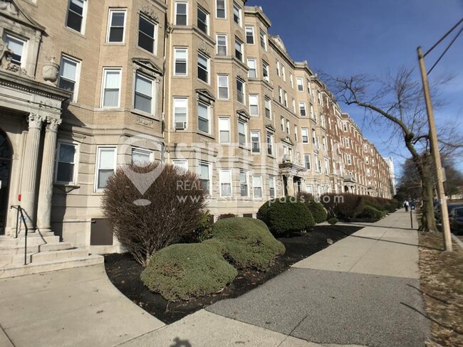 Building Photo - 1 bedroom in Boston MA 02215