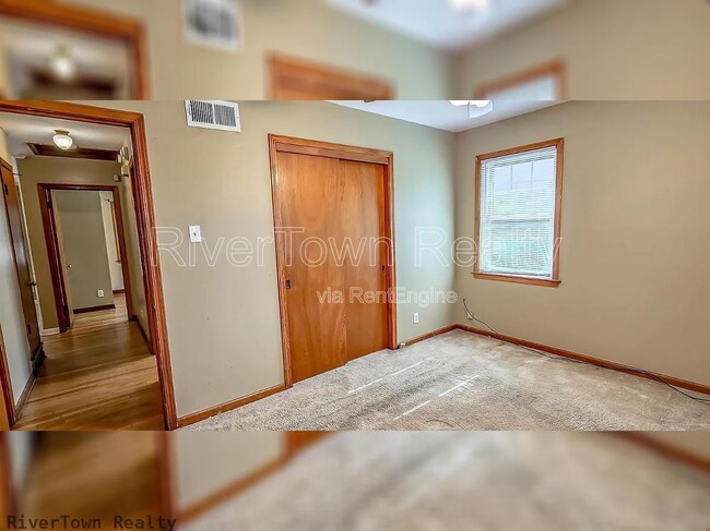 Building Photo - 2644 Courtney Dr