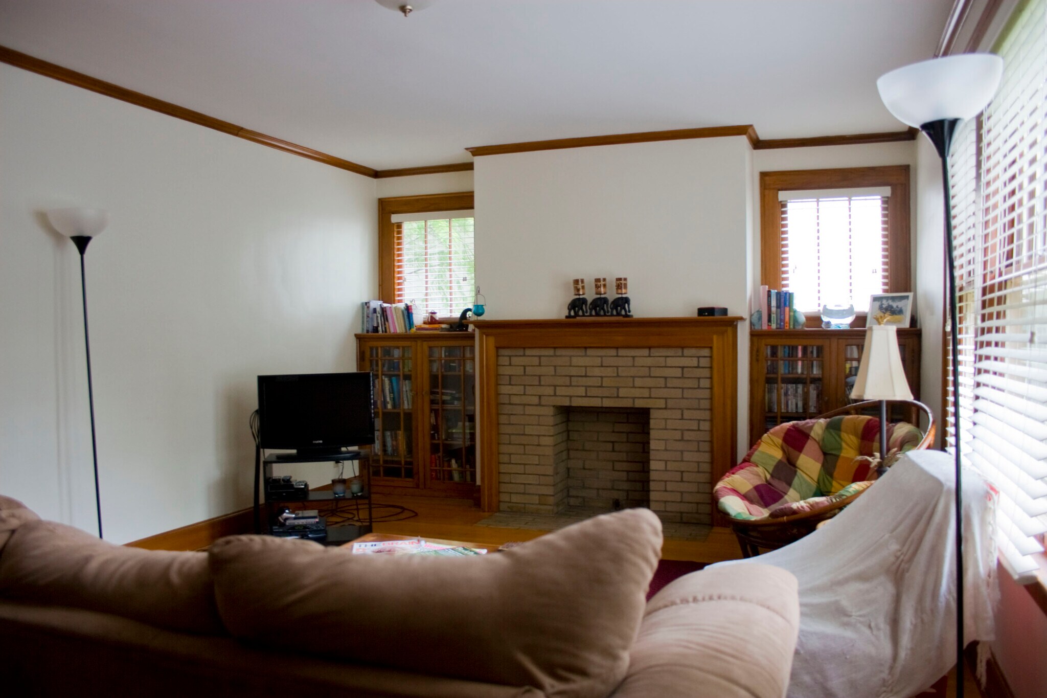 Main House Living - 57 Elmwood Pl