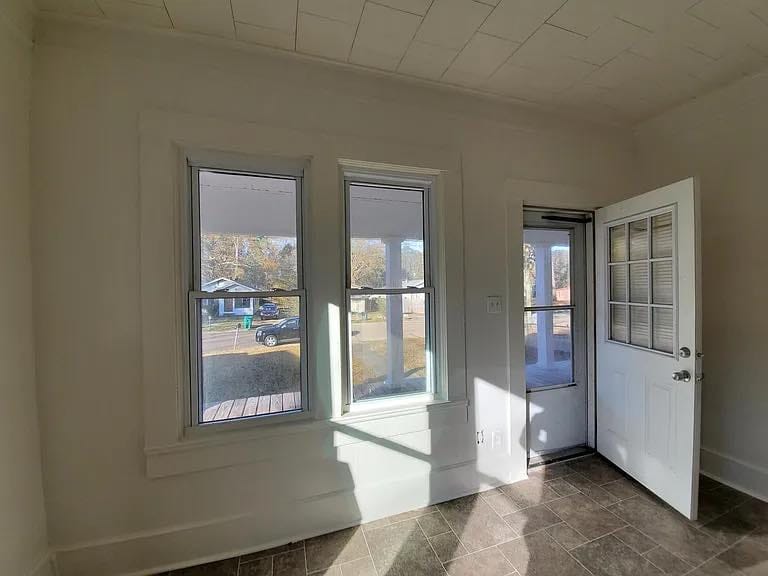 Building Photo - 803 Boatner St