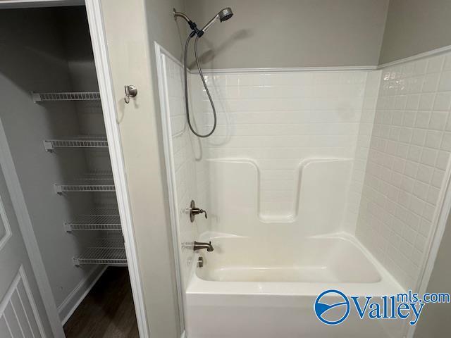 Building Photo - 284 Abercorn Dr