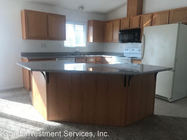 Building Photo - 3 br, 2 bath House - 1422 Rosy Finch Drive