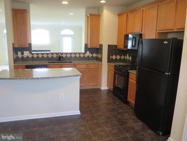 Building Photo - 7017 Little Thames Drive