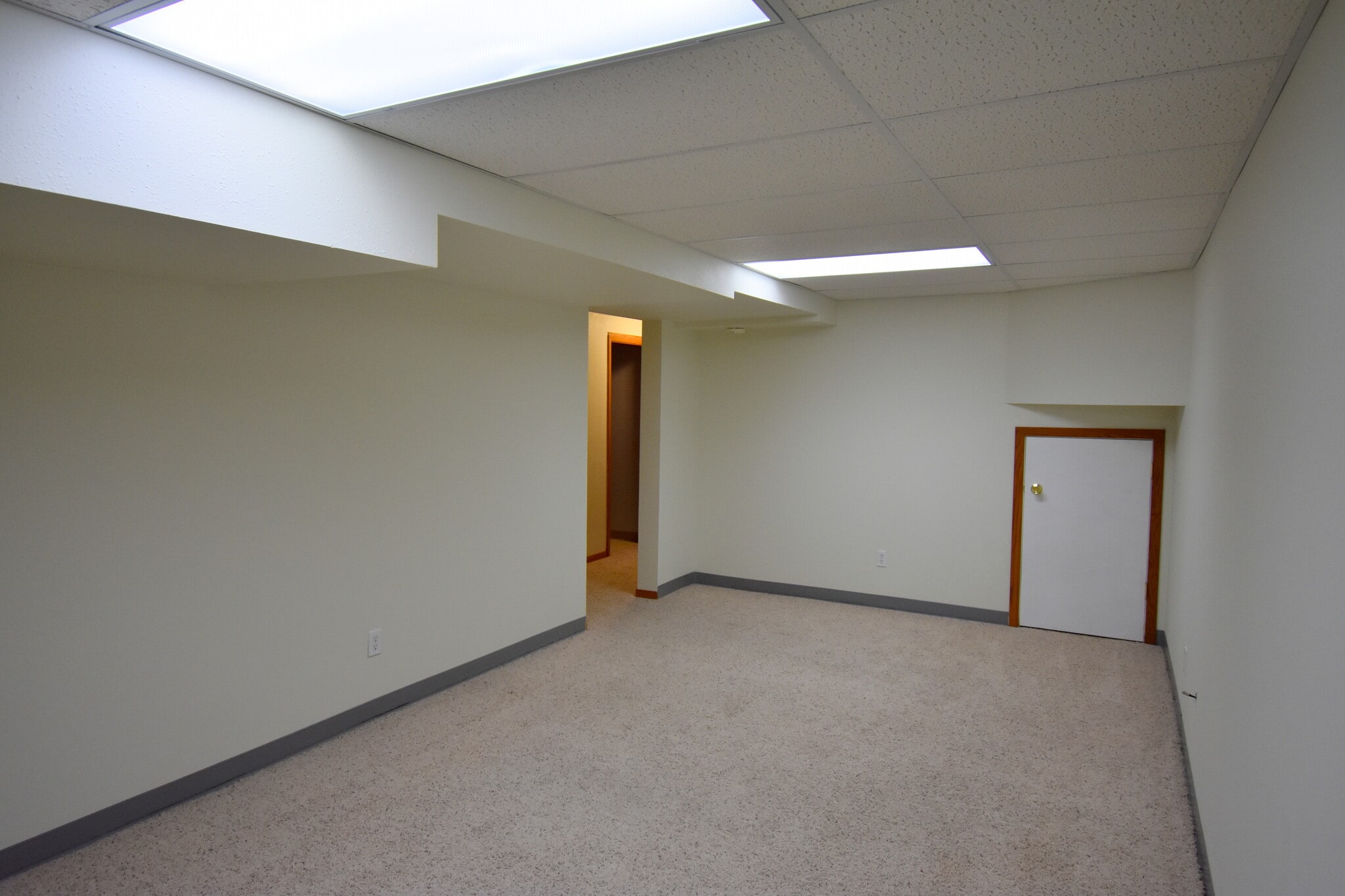 Family Rm - 6706 Spring Grove Ct