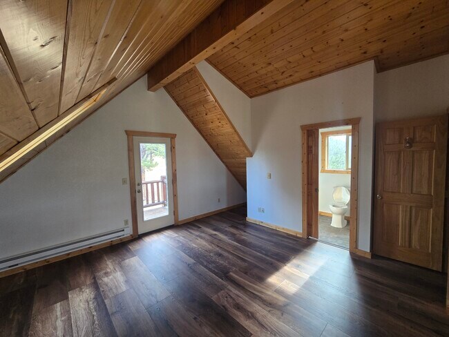 Building Photo - 789 Blackhawk Creek Dr